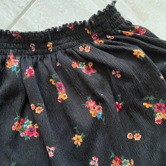 Off the shoulder top - Picture 2 of 2